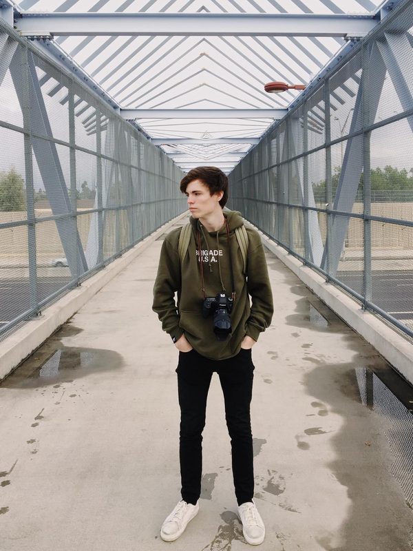 i just really like touching my camera